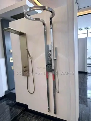 High Quality Stainless Canopy Shower (Pillar Shower)