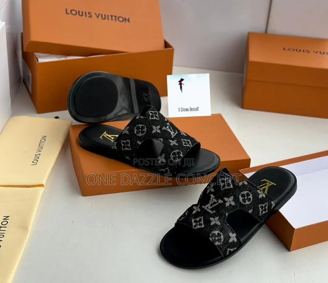 Louis Vuitton Slippers