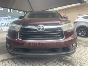 Toyota Highlander XLE 4dr SUV (3.5L 6cyl 6A) 2014 Burgundy