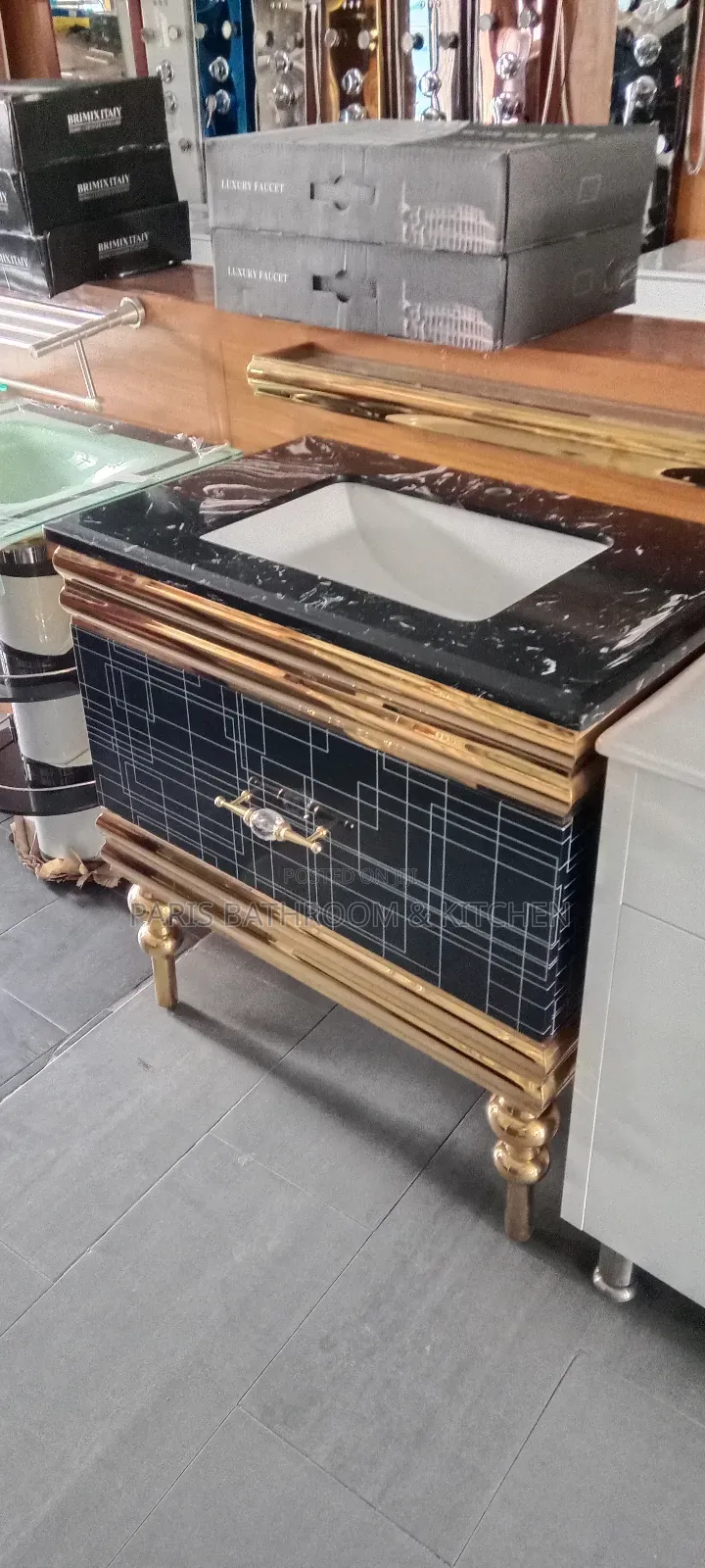 Cabinet Basin