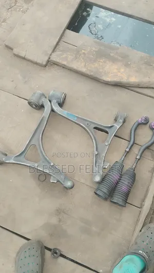 Lower Arm Mercedes Benz W203 4 Matic