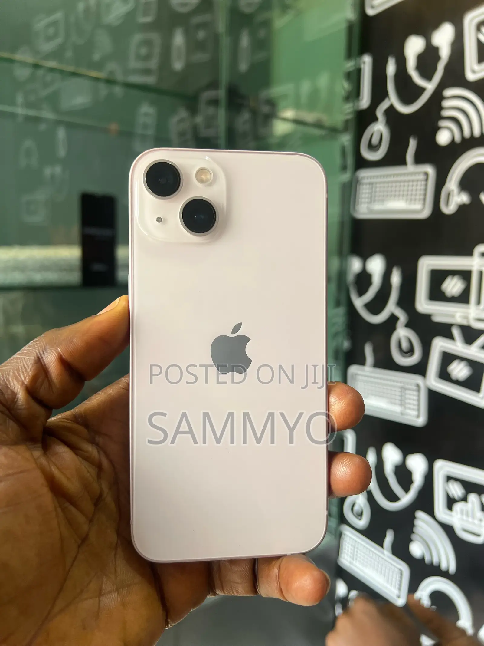 Apple iPhone 13 128 GB Pink