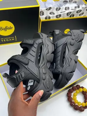 Buffalo Sandals 40-45