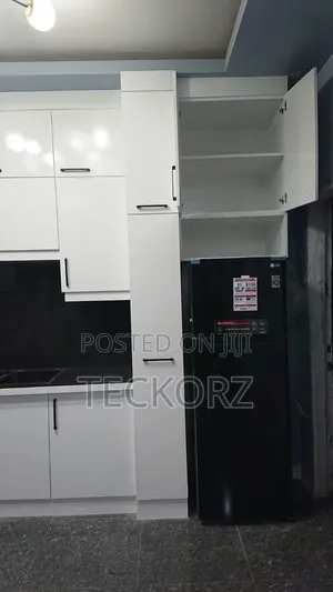 White Glossy Kitchen Cabinet With Pantry