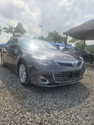 Toyota Avalon XLE Premium 4dr Sedan (3.5L 6cyl 6A) 2015 Gray