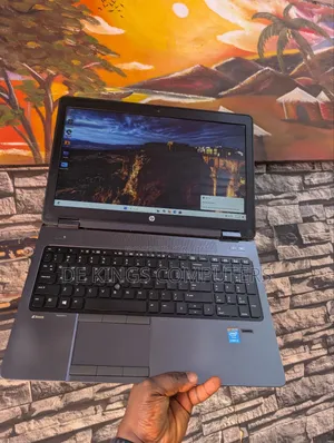 Laptop HP ZBook 15 8GB Intel Core i5 SSD 256GB