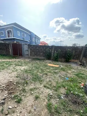600sqm Dry Land With Cofo at Magodo Phase 2 for Sale