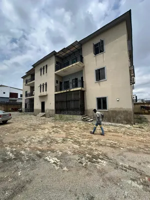 3bdrm Apartment in Jahi Abuja for rent