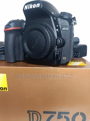 Nikon D750 (Full Frame) Body Only