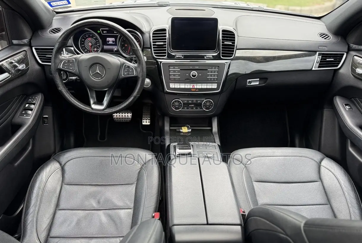 Mercedes-Benz GLE-Class 2016 Silver