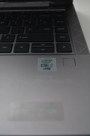 Laptop HP ZBook Firefly 14 G7 8GB Intel Core i7 SSD 256GB