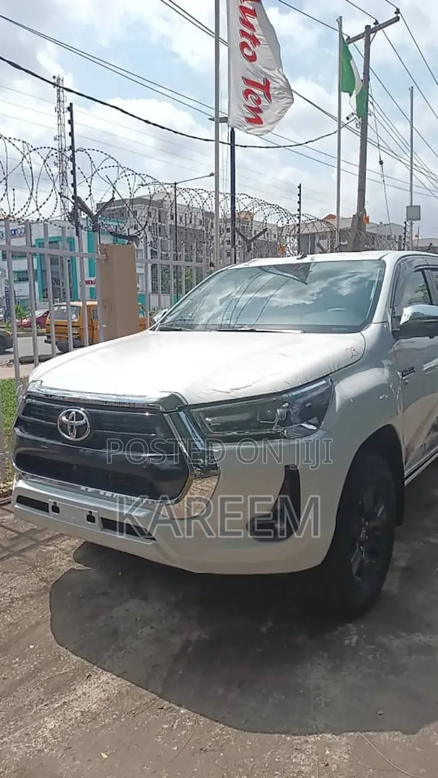 New Toyota Hilux 2025 White