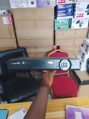 16 Port NVR Machine