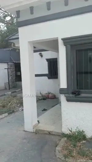 5bdrm Duplex in Maitama Abuja for sale