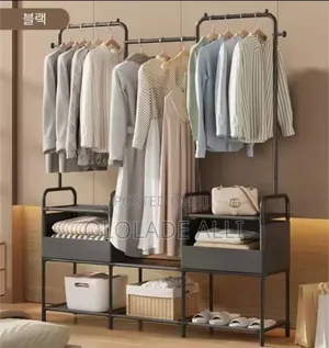 Simple 3-Tier Storage Hanger