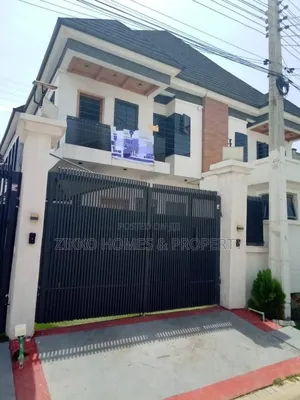 4bdrm Duplex in Orchid Road, Lekki for sale