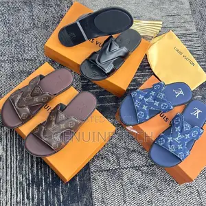 High Quality Lv Slippers