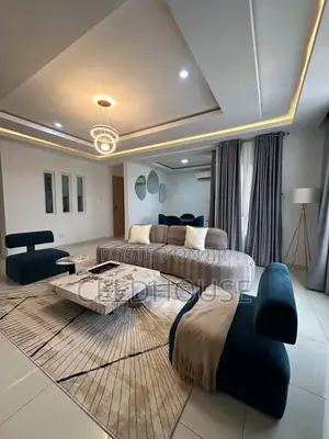 Tastefully Furnished 2 Bedrooms Apartment