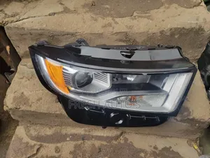 Head Lamp Ford Edge 2018 Rh