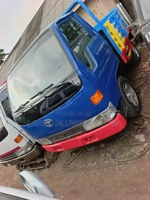 Nigeria Used Toyota Dyna 100 3y Petrol Engine