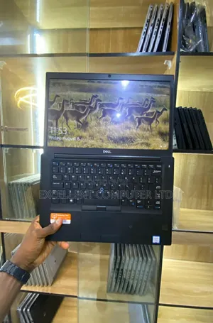Laptop Dell Latitude 7490 8GB Intel Core I5 SSD 256GB