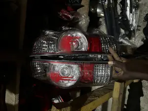 Set Taillights Tacoma 2010