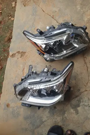 Set Headlamp Gx 460 2015 Model