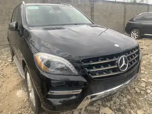 Mercedes-Benz M Class ML350 4MATIC 4dr SUV AWD (3.5L 6cyl 7A) 2014