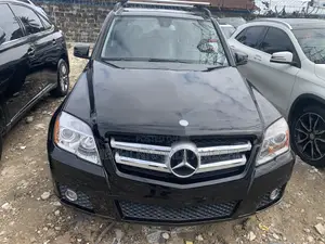 Mercedes-Benz GLK-Class 350 4MATIC 2011 Black