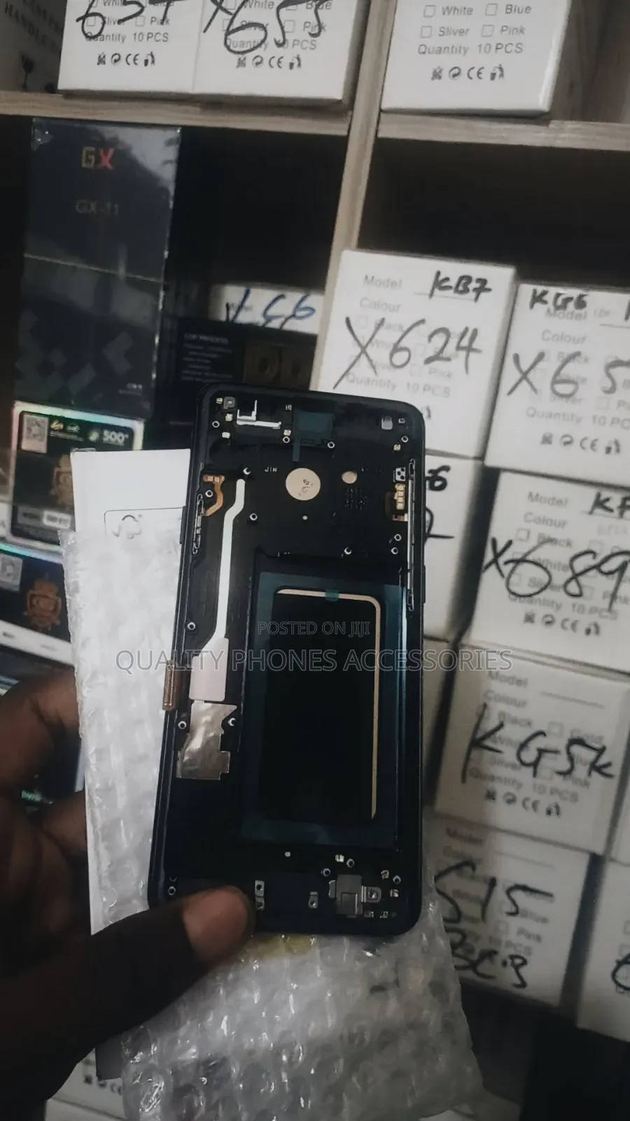 S10+ Screen Currently Available