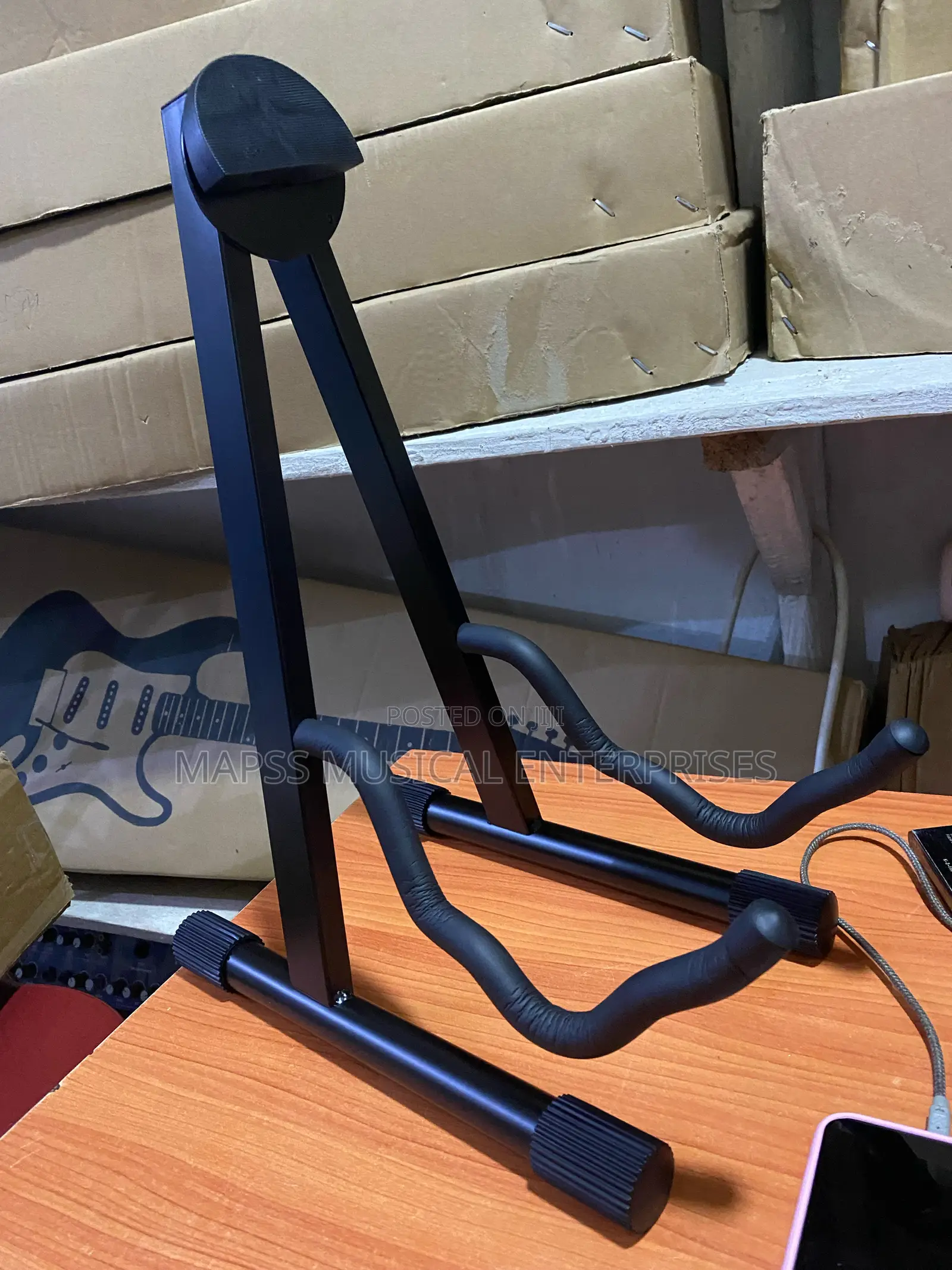 Guitar Stand