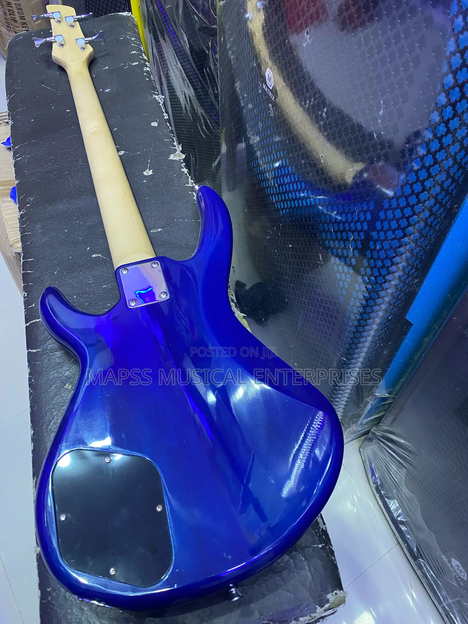 Matrix Four Strings Passive Bass