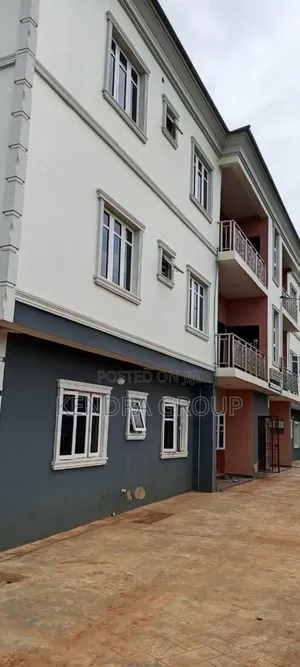 3bdrm Block of Flats in Elepe, Ijede / Ikorodu for rent