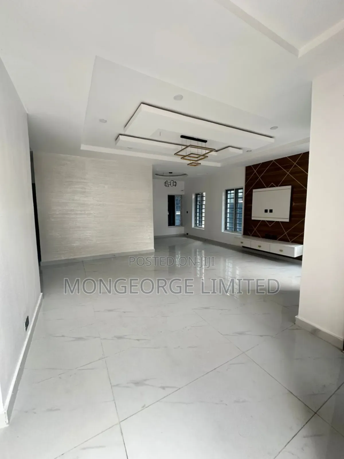 5bdrm Duplex in Ikate for sale