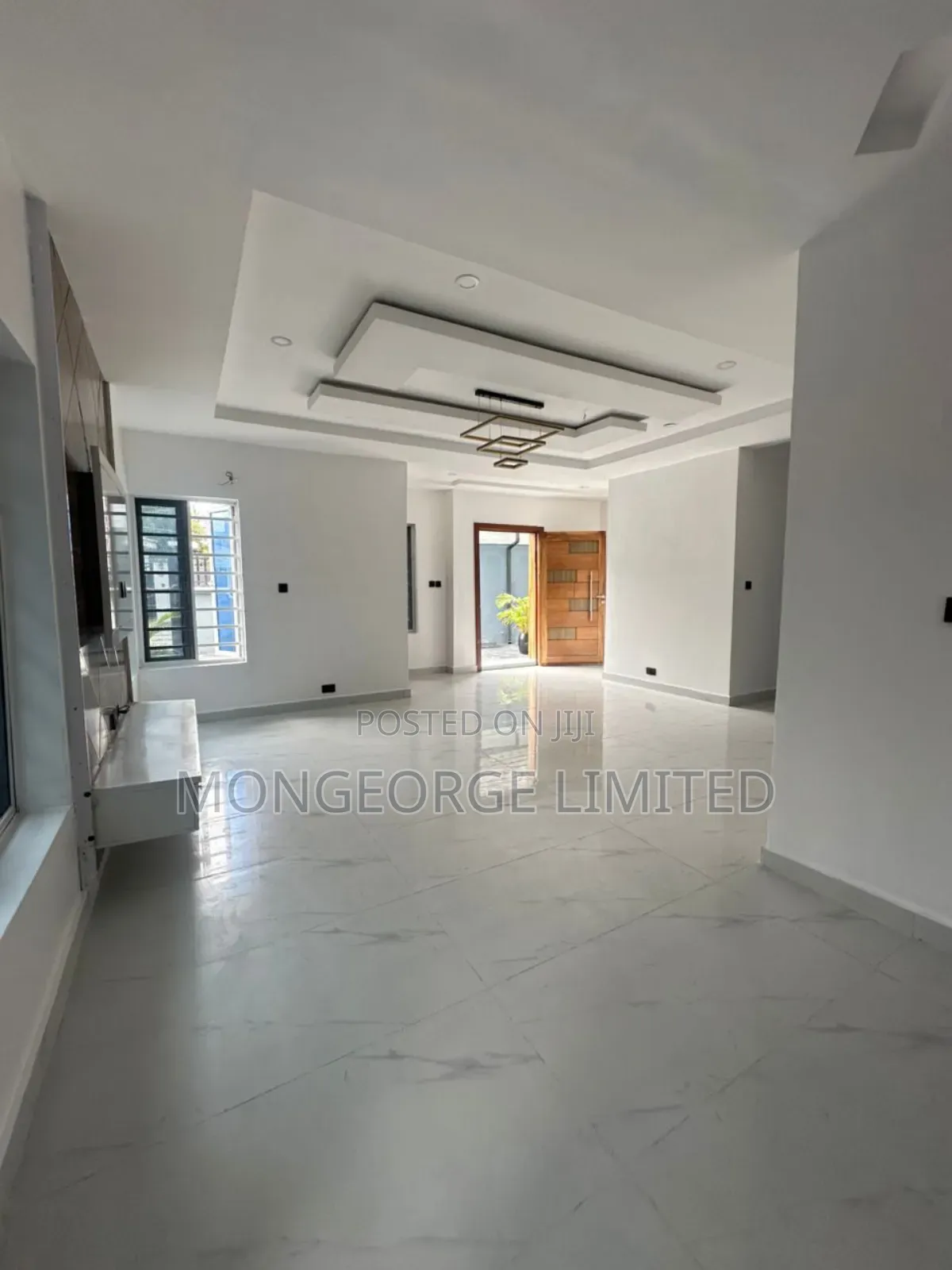 5bdrm Duplex in Ikate for sale