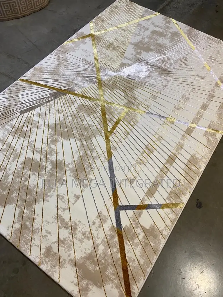 10 by 13 Centre Rug