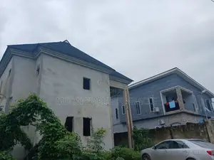 4bdrm Duplex in Ugolo, Warri for sale