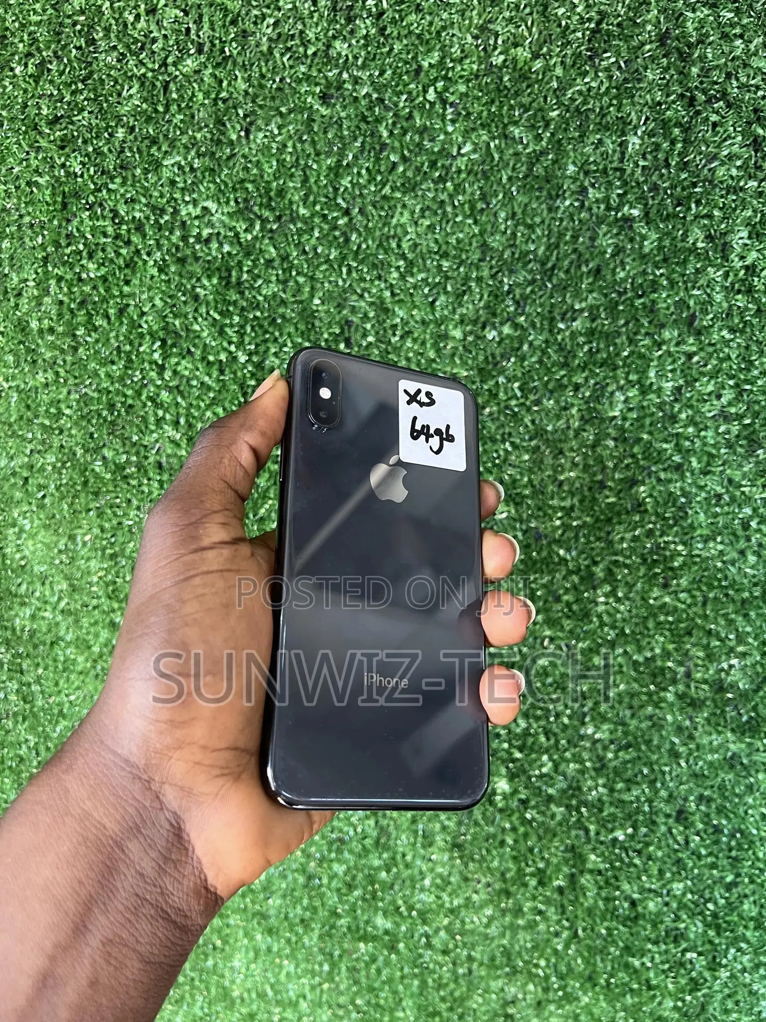 Apple iPhone XS 64 GB Black