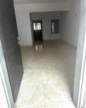 2bdrm Block of Flats in Durumi - Area 1 By for rent