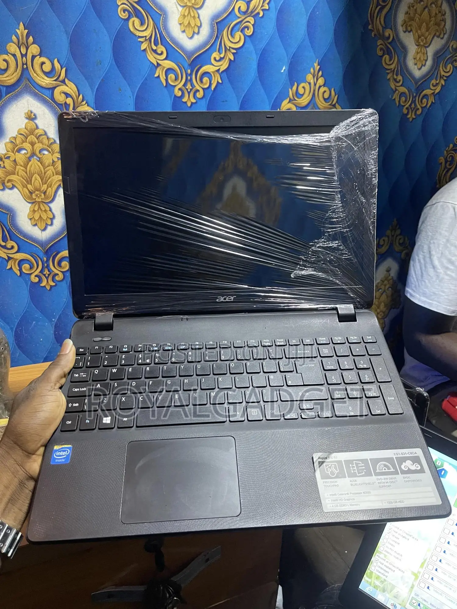 Laptop Acer 8GB Intel Pentium HDD 320GB