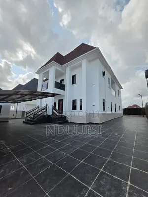 5bdrm Duplex in Karsana for sale