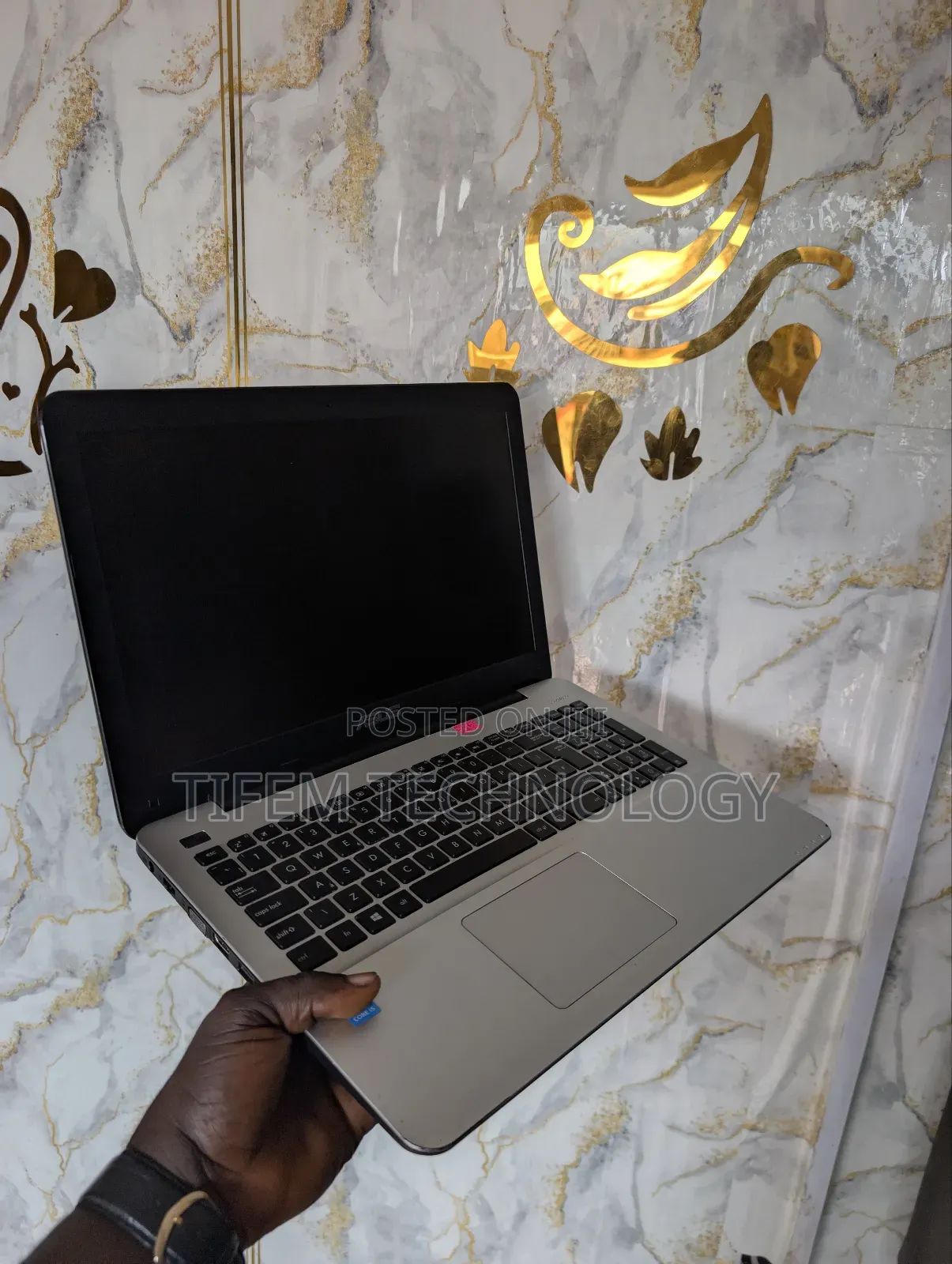 Laptop Asus X550CA 8GB Intel Core I5 HDD+SSD 500GB