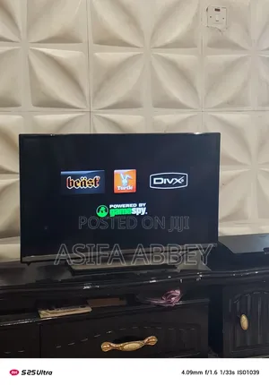 Panasonic 32 Inches Smart Tv