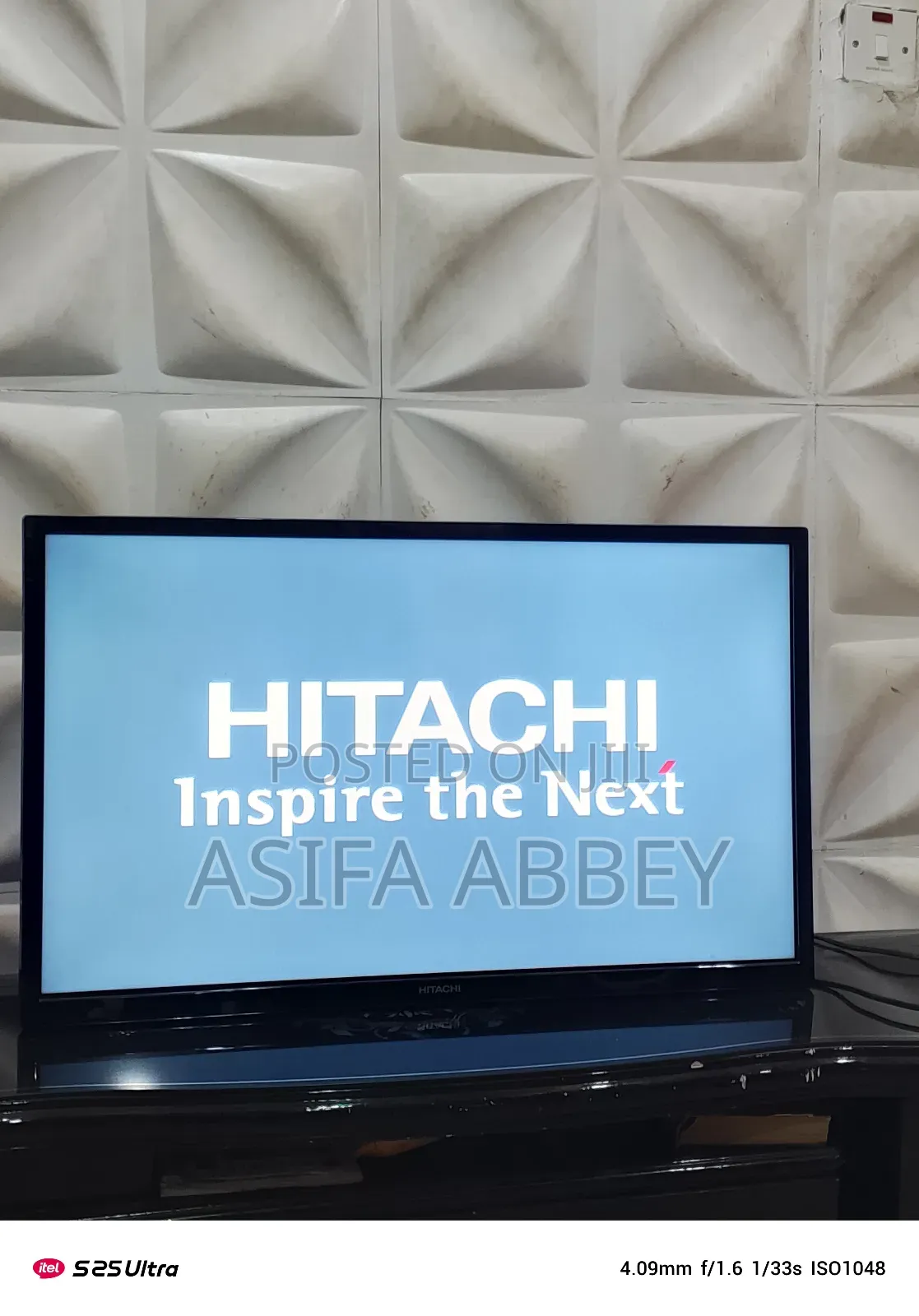 Hitachi 32 Inches Smart Tv