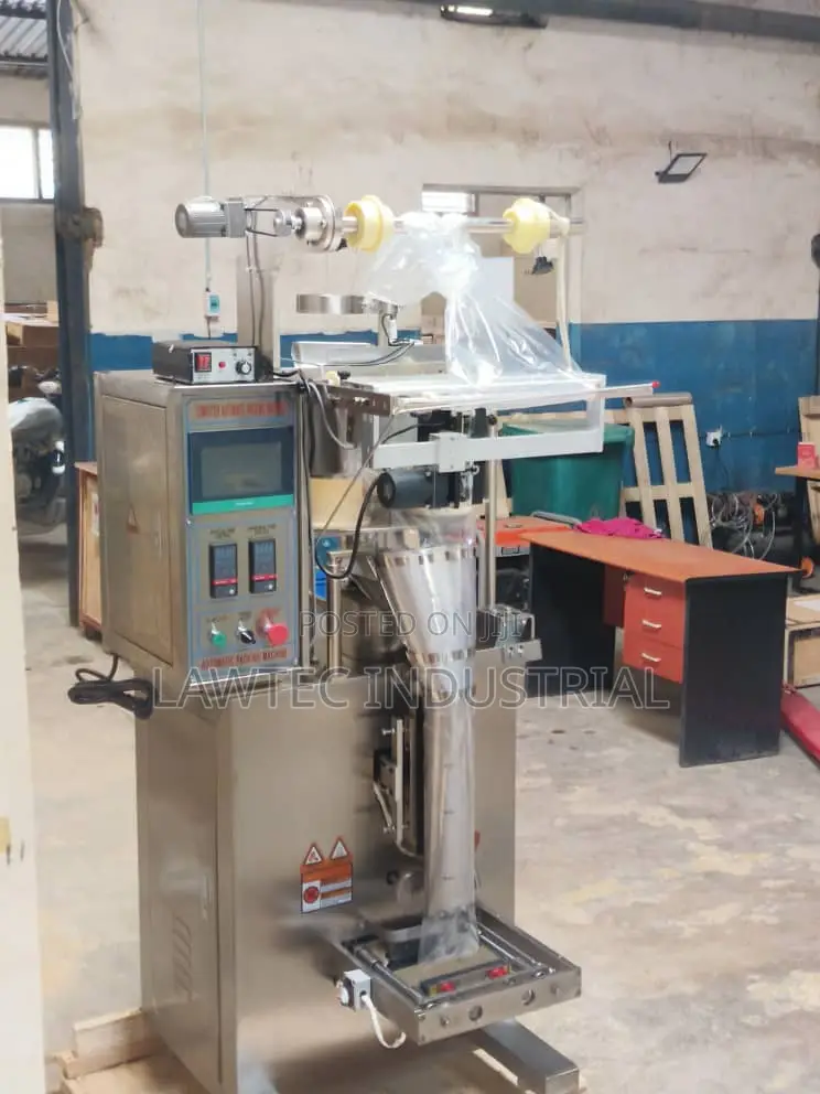 Grains Packaging Machine