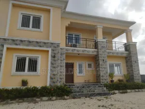 4bdrm Duplex in Galadimawa for sale