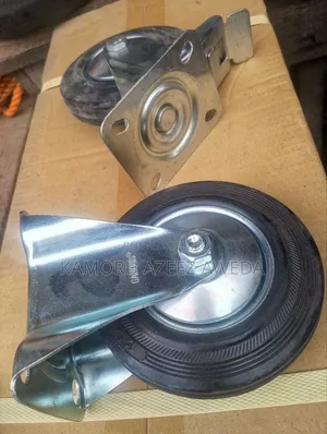 Rober Tyre With Brake Size 5 One Set
