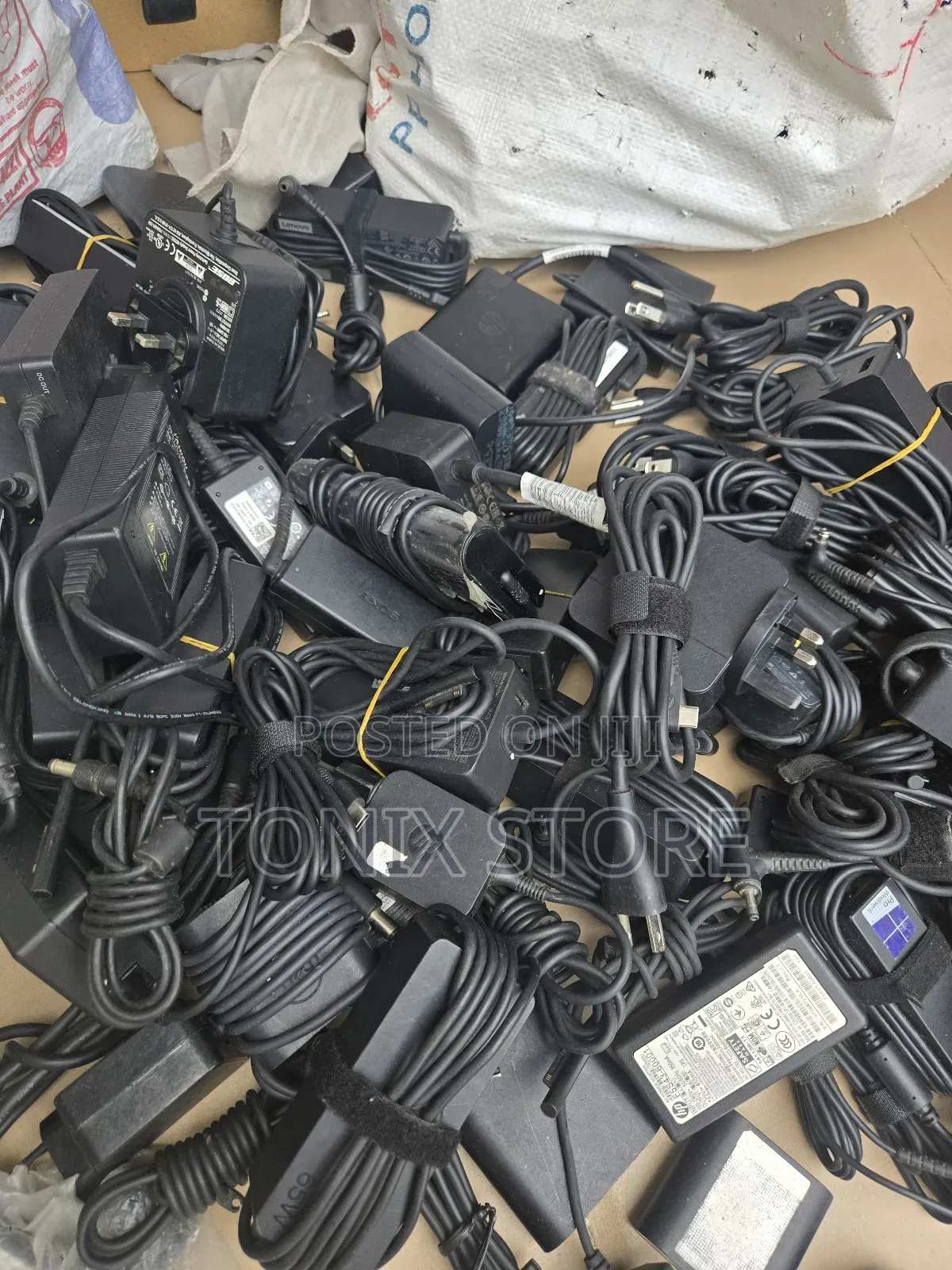 Original Laptop Chargers Replacement and Servicing