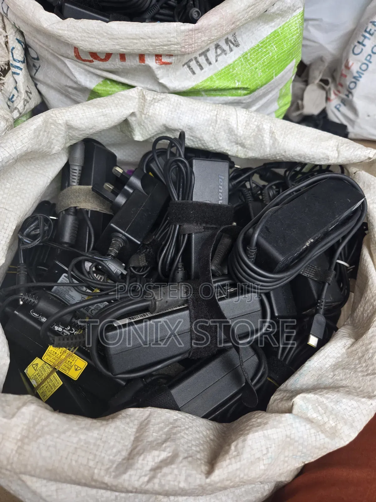 Original Laptop Chargers Replacement and Servicing