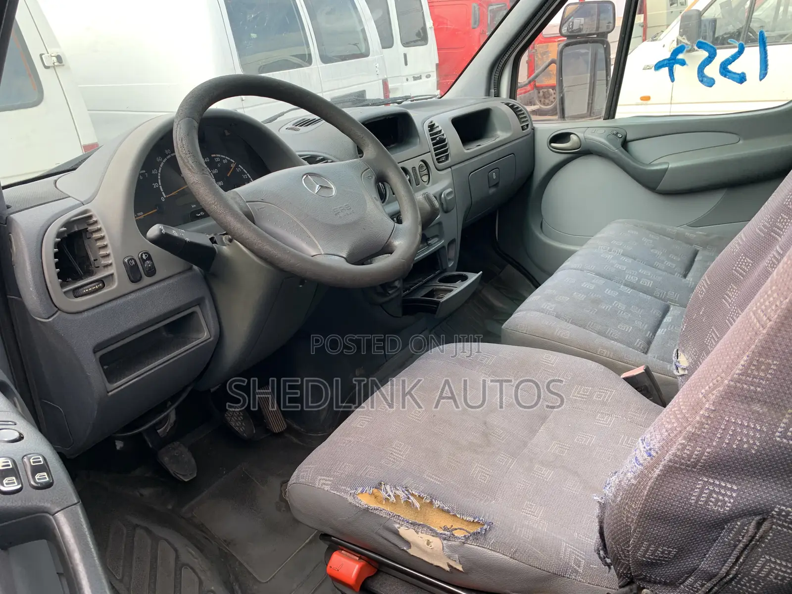 Mercedes-Benz Sprinter 2005